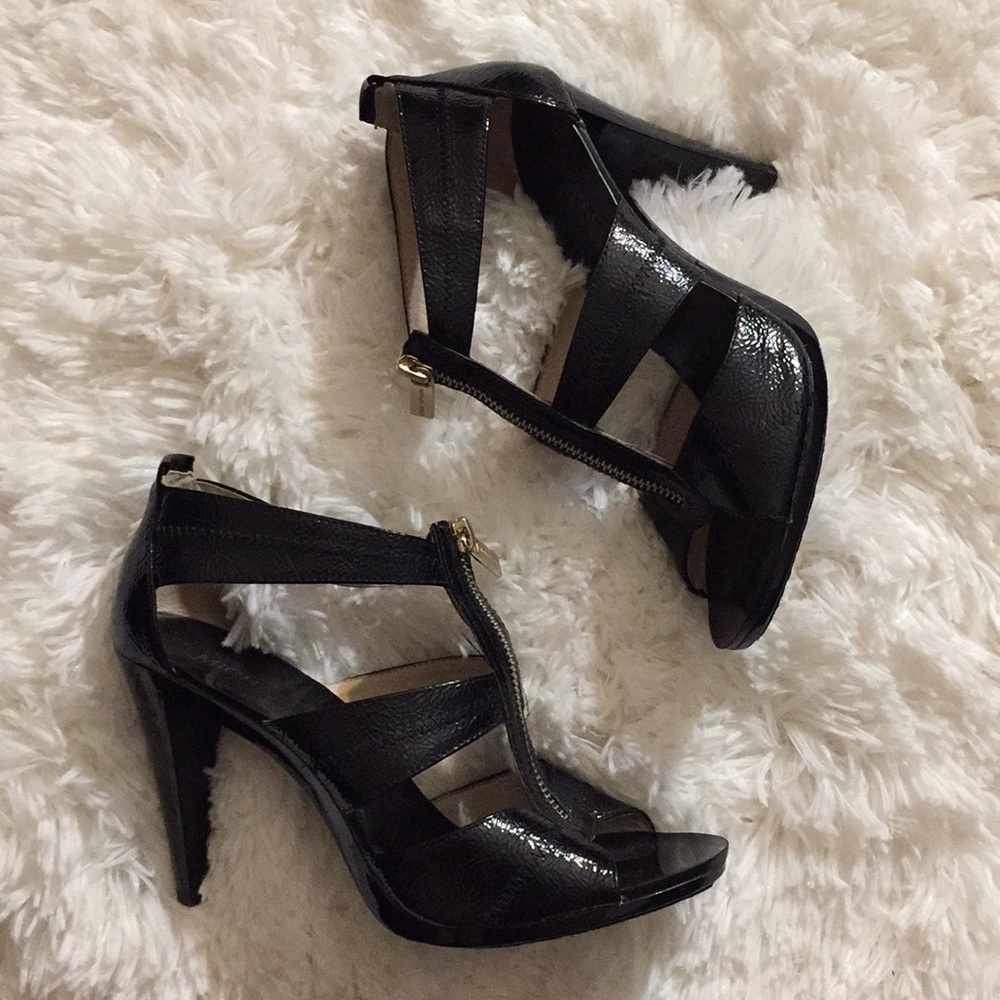 Michael Kors Leather Heels size 7.5